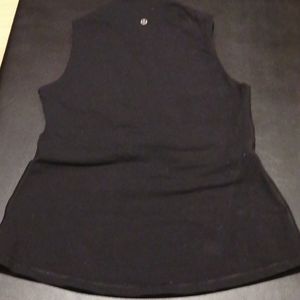 Lululemon tank tops